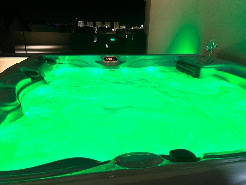 Olive Oasis Penthouse With Jacuzzi Apartment Zadar Luaran gambar